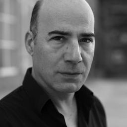 Ferran Terraza 飾演 Manu