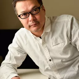 田中哲司 飾演 Kanda