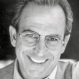 Anthony Peck 飾演 Ricky Walsh