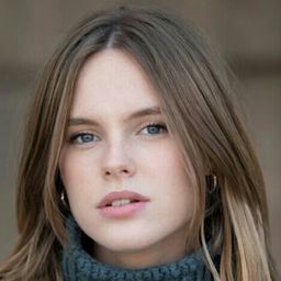 Juju Di Domenico 飾演 