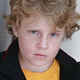 Taggart Hurtubise 飾演 Carl