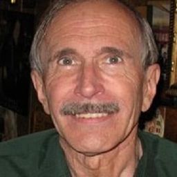 Dean Barrett 飾演 Customer