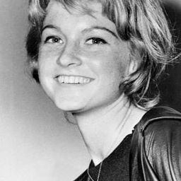 Mijanou Bardot 飾演 Patricia