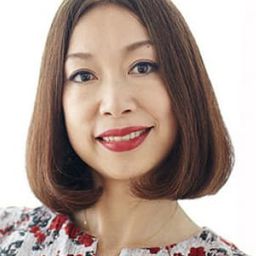 野宮真貴 飾演 Space Port Staff