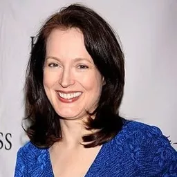 Dee Nelson - 抓馬戀人演員 飾演Jil