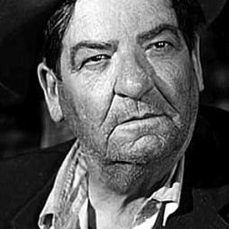 Frank Mills - Gridiron Flash演員 飾演Convict Football Player