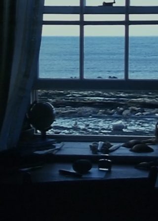 《藍黑永久》電影海報