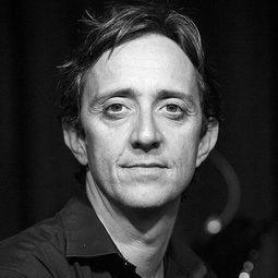 Joan Carreras 飾演 Muñoz