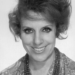 María Isbert 飾演 Prudencia