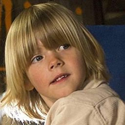 奧斯卡·斯蒂爾 飾演 Vincent Green