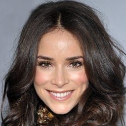 Abigail Spencer - 仇敵演員 飾演Laura Sedgewick