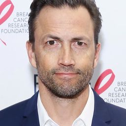 安德魯·蘇 飾演 Cliff Riker