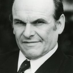 François Chaumette 飾演 Robot (voice)