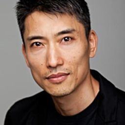 Makoto Murata 飾演 