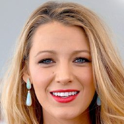 碧琪麗芙莉 飾演 Self (archive footage)