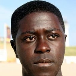 André Dongelmans - 橙色狂熱演員 飾演Ruben