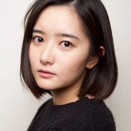 村上穂乃佳 飾演 Meari Tozuka