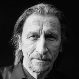 伊爾卡·克伊瓦拉 - 重整出擊演員 飾演Jyrki