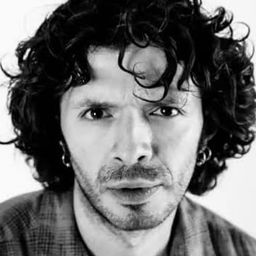 拉吳爾·維耶葛斯 飾演 Tropa