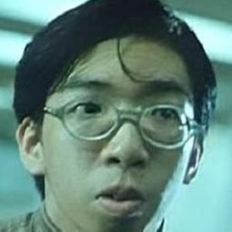 曾德華 - 爆裂刑警演員 飾演Food Delivery Boy in Lift