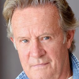 諾伯·威瑟 - 女巫也瘋狂演員 飾演Thackery's Father