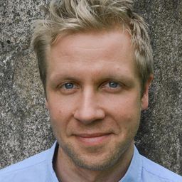 Jonas Rimeika 飾演 Erik