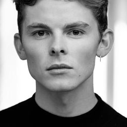 Lasse Steen Jensen - 狠荒者 演員 飾演Uldrich