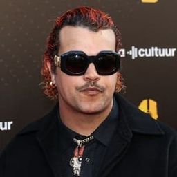 Boaz Kok 飾演 Guy in Club