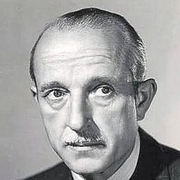 Jonathan Hale - In Name Only演員 飾演Dr. Gateson