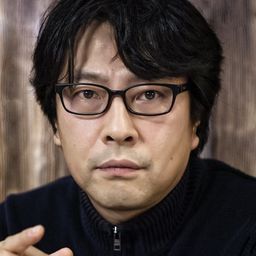 羅賢 飾演 Sleeveless