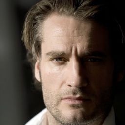 Yngve Dahlberg 飾演 Gunnar