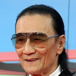 謝賢 飾演 Ching Chi-Ko