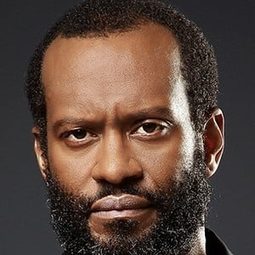 Modesto Lacen - 我思念你演員 飾演Padre Jaime