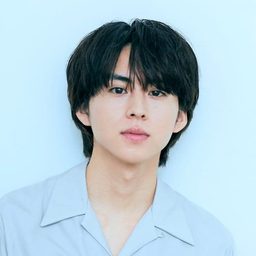 酒井大成 飾演 Gira Husty / Kuwagata Ohger