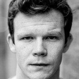Seamus O'Hara 飾演 Seamus McKenna