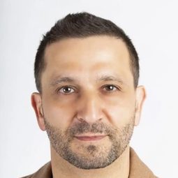 Salvatore Coco - A Difficult Woman演員 飾演Valet