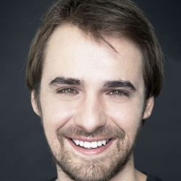 Sezgi Mengi - Çinliler Geliyor演員 飾演Bedri