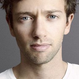 薩維爾拉卡伊 飾演 Infirmier