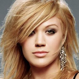 凱莉·克萊森 飾演 