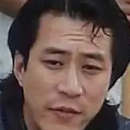 李道瑜 飾演 Policeman