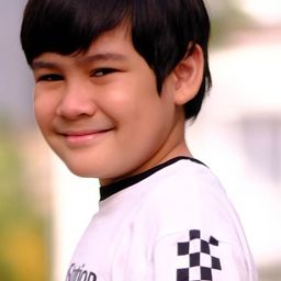 M. Adhiyat 飾演 Tulus