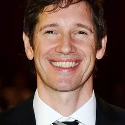 保羅·安德森 - 生化危機之殲滅生還者編劇