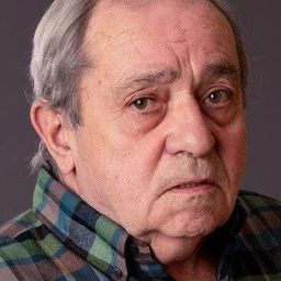 佐里昂·埃奎勒 飾演 Don Sebastián