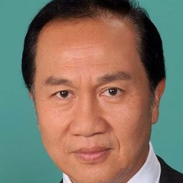 郭鋒 飾演 Uncle Tsa