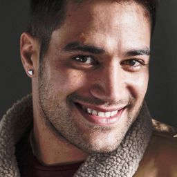 Pana Hema Taylor - 毛利男孩演員 飾演Juju