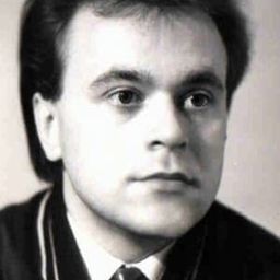 Viktor Korolyov - 他是龍演員 飾演