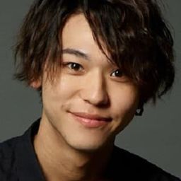 三浦海裏 飾演 Tadashi Yamaguchi