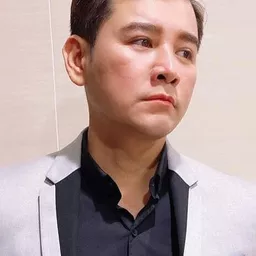 陳騰龍 飾演 Chen Bang-Hsing