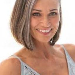 Patricia Mario - 真假三莎倫演員 飾演Stripper