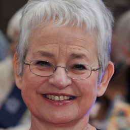 Jacqueline Wilson 飾演 Herself